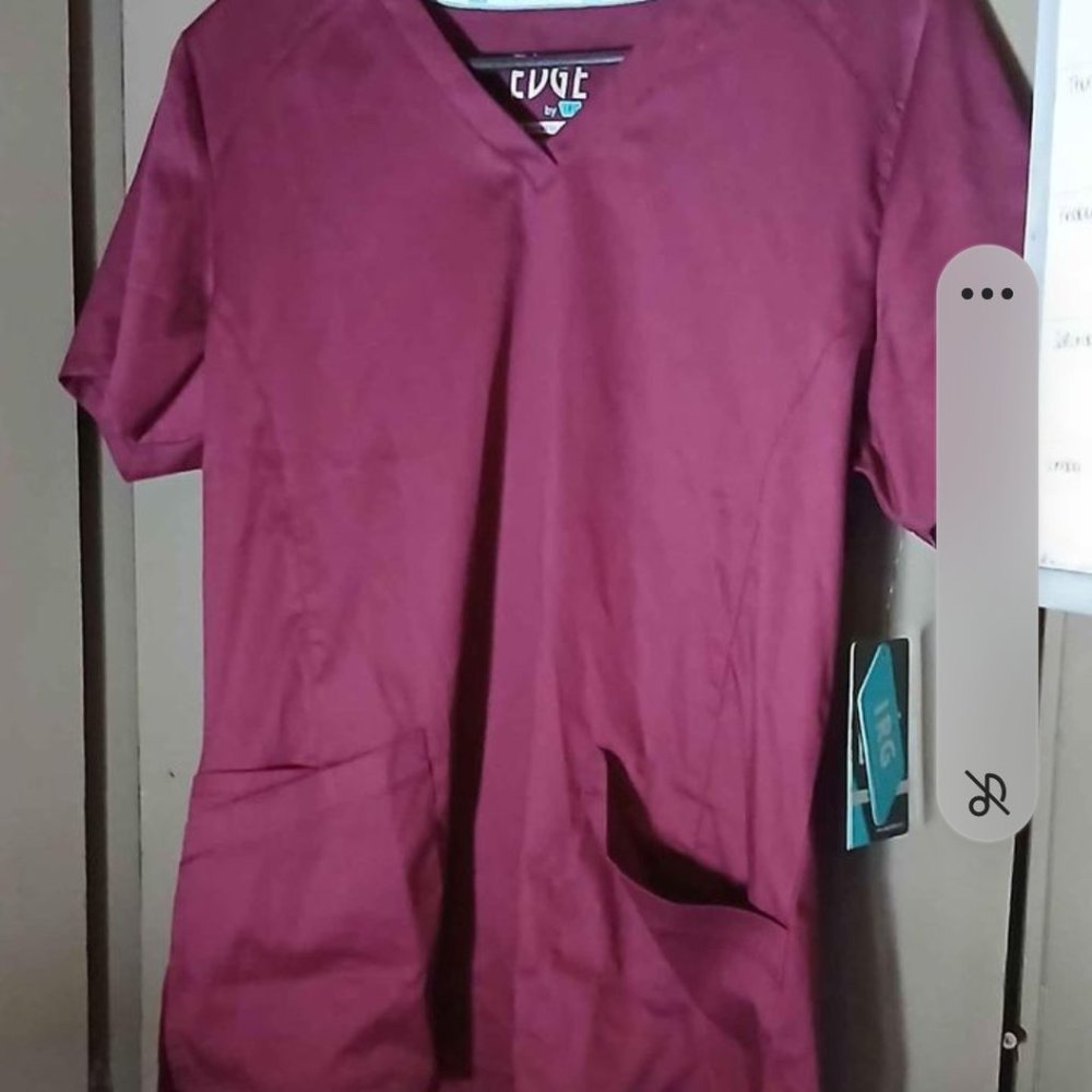 Scrub set - Picture 2 of 2
